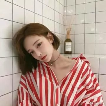 目迷五色 在线观看封面